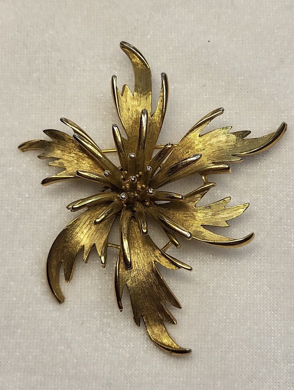 Vintage Corocraft Flower Brooch / Pin